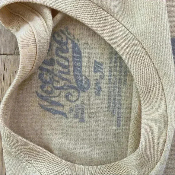 Moonshine Spirit Tee Shirt Beige Medium - Picture 4 of 4